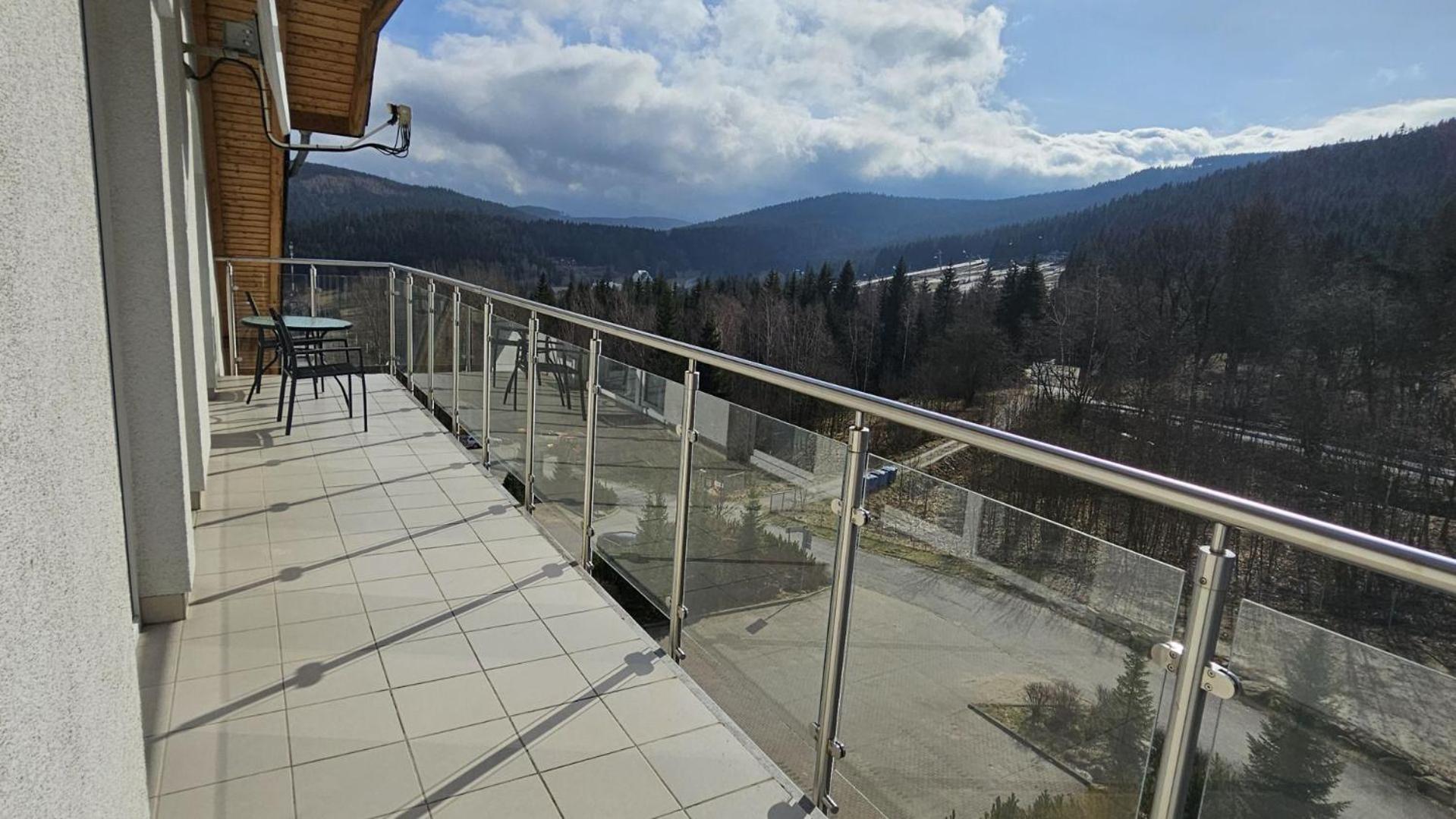 Panorama - Czarna Gora Resort By Sun & Snow Z Basenem I Sniadaniem Siena Buitenkant foto